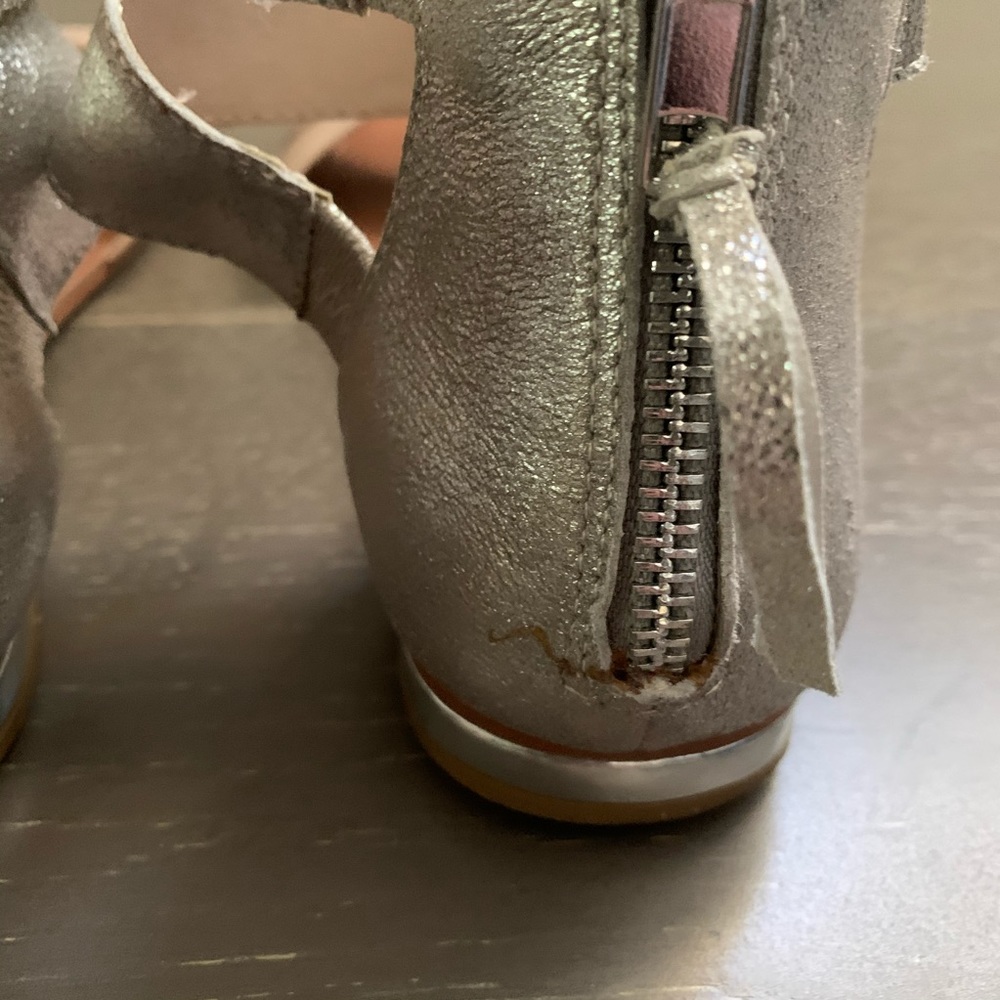 Cute Steve Madden Sandals - Picture 6 of 6